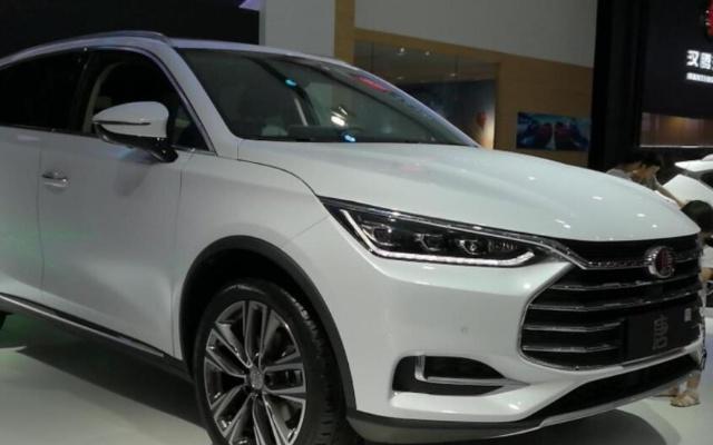 纯负面评测比亚迪唐二代SUV:底盘舒适性差,油耗一块钱一公里