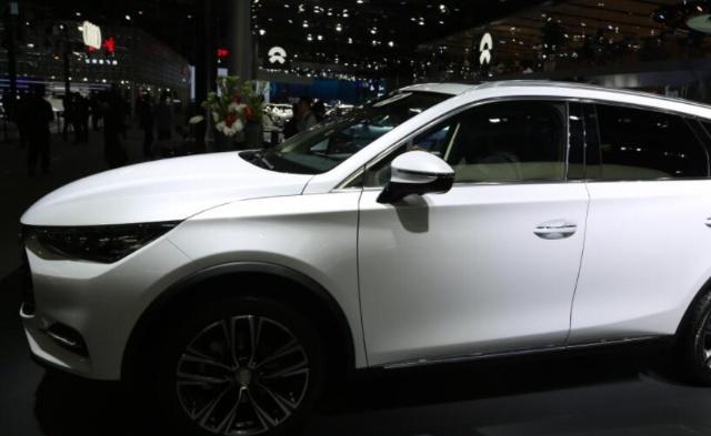 纯负面评测比亚迪唐二代SUV:底盘舒适性差,油耗一块钱一公里